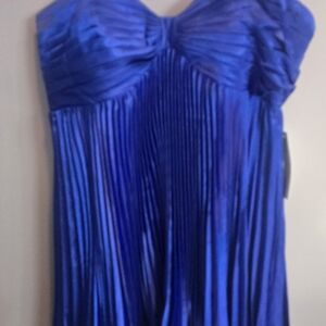 Elegant Blue Strapless Mini Dress